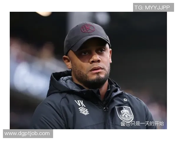 弗罗因德称孔帕尼非常契合拜仁新合同未设解约条款彰显信任